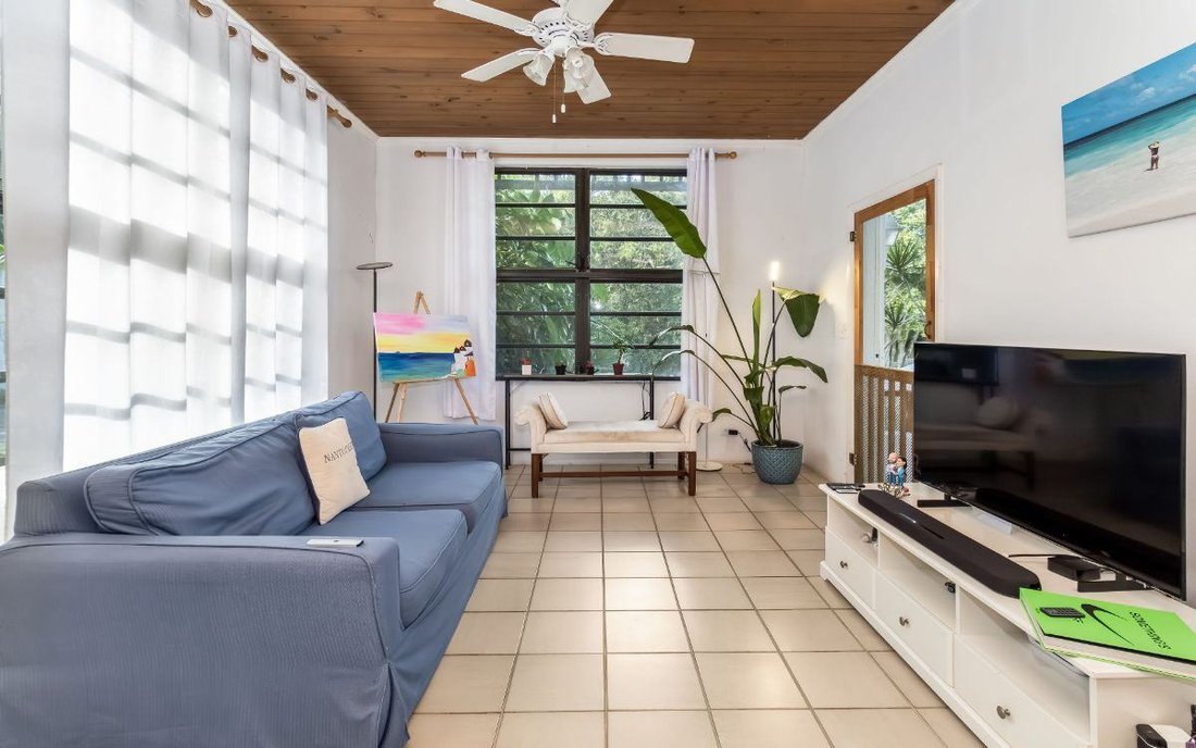 Villa in Nassau, New Providence, The Bahamas 2 - 16859680