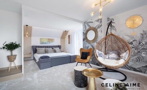 Manor House And Its Annexes Near Deauville