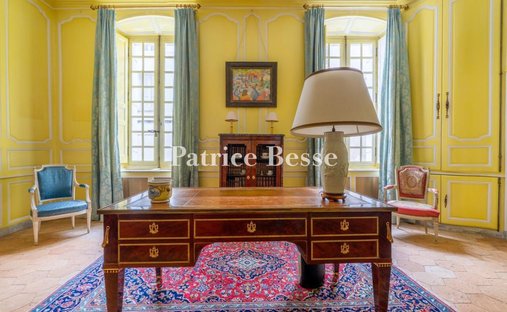 Castle for Sale in Saumur, Pays de la Loire, France