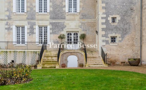 Castle for Sale in Saumur, Pays de la Loire, France