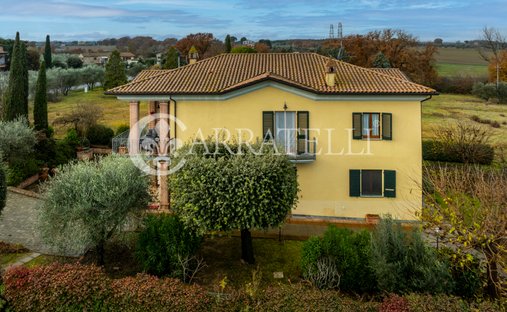 Castle For Sale In Umbria, Trasimeno Lake