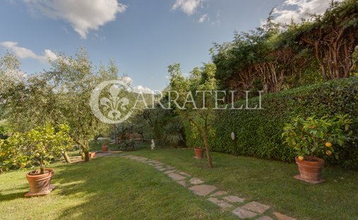 Castle, Renovation Project For Sale In Florence, Tuscany