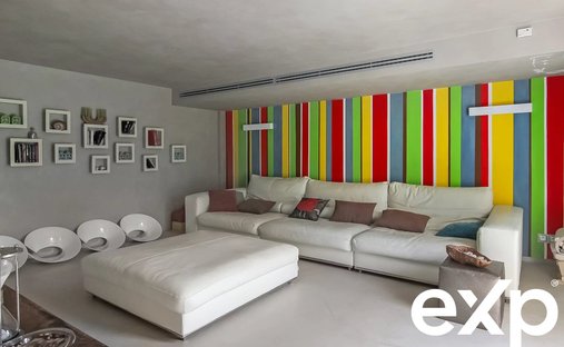 Castle for Sale in Antibes, Provence-Alpes-Côte d'Azur, France