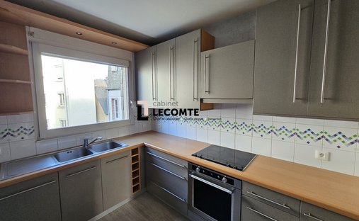 At The Gates Of Rennes 19th Century Castle 450 M² Living Space 16 Ha Of Land