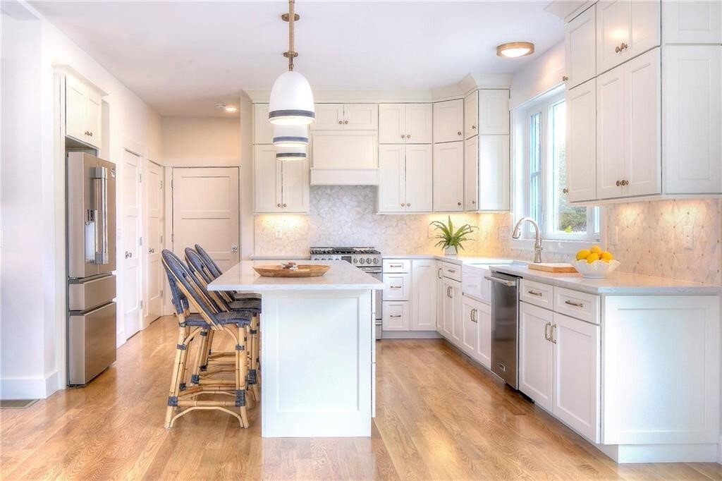 House in Bristol, Rhode Island, United States 3 - 16876246