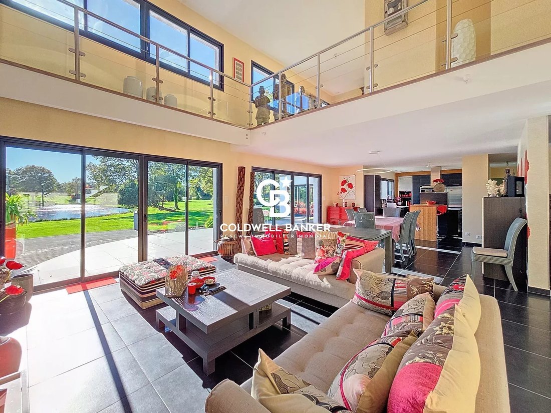 House in Nesmy, Pays de la Loire, France 3 - 16886997