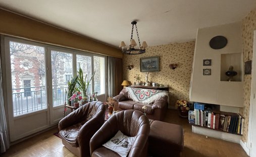 Castle for Sale in Versailles, Île-de-France, France