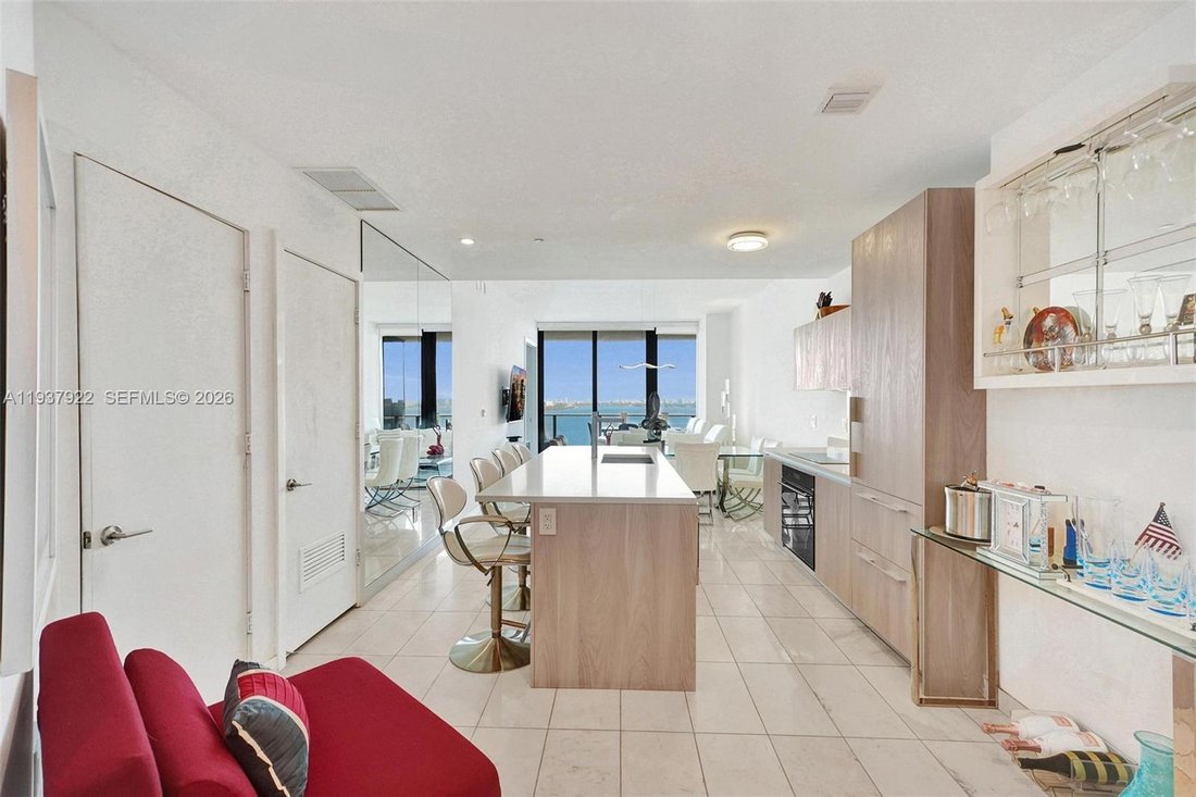 Condo in Miami, Florida, United States 5 - 16875729