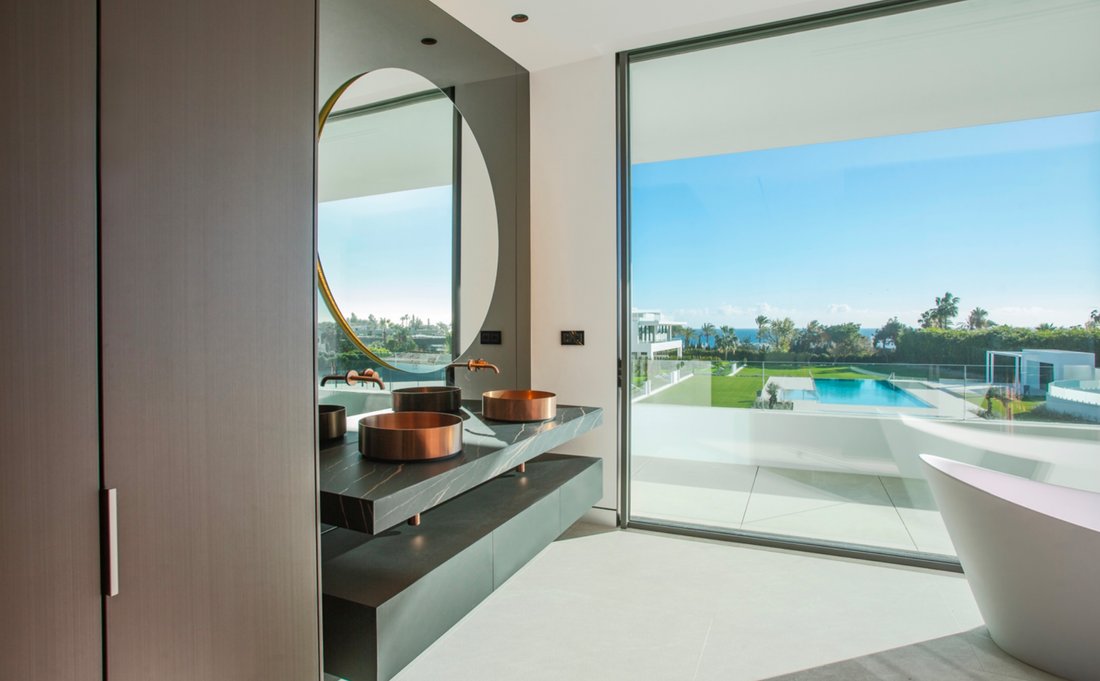 Villa in Golden Mile, Andalusia, Spain 5 - 16856630