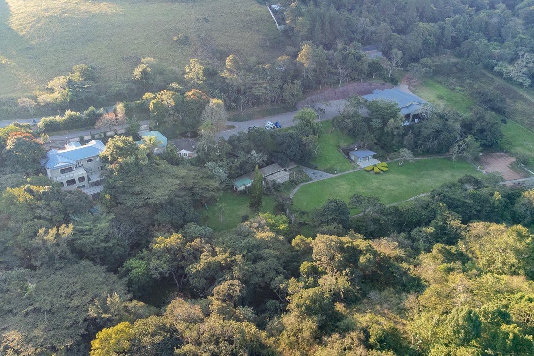House in Crestview, KwaZulu-Natal, South Africa 1 - 16879365