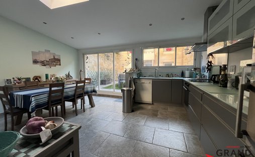 A 19th Century Hotel Château, Restaurant And Outbuilding In Two Hectares Of Grounds Near