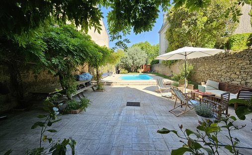 A Listed Property Overlooking The Pyrenees And The Aude Valley