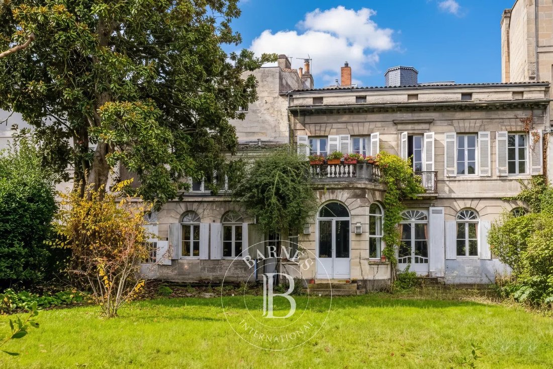 Maison à Grand Parc-Chartrons-Paul Doumer, Bordeaux, France 1 - 16870081