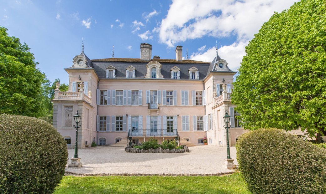 Castle for Sale in Dijon, Bourgogne-Franche-Comté, France