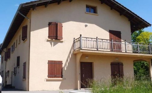 Castle for Sale in Bourg-en-Bresse, Auvergne-Rhône-Alpes, France