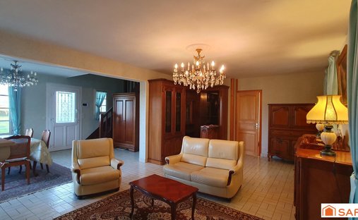 Castle for Sale in Pont-l'Évêque, Normandy, France