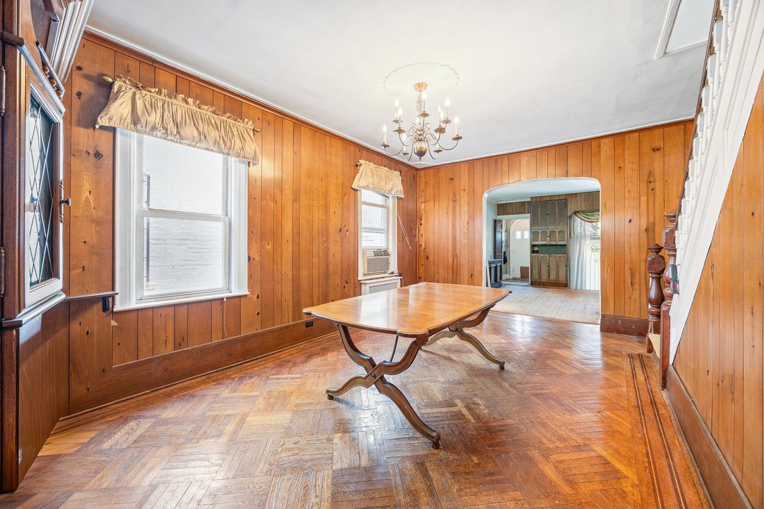 House in New York, New York, United States 4 - 16874317