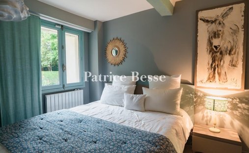 Castle for Sale in Voulx, Île-de-France, France