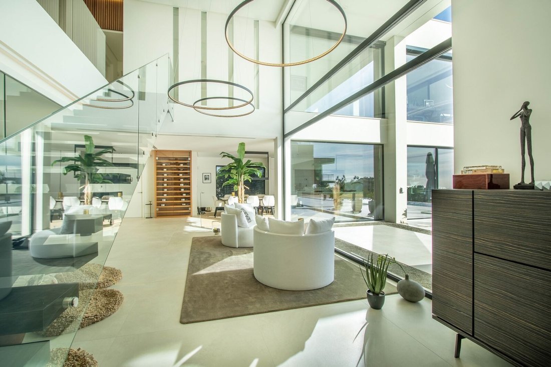 Villa in Benahavis, Andalusia, Spain 4 - 16862450
