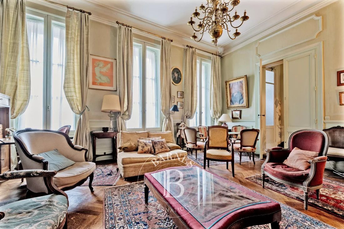 Maison à Grand Parc-Chartrons-Paul Doumer, Bordeaux, France 3 - 16870081
