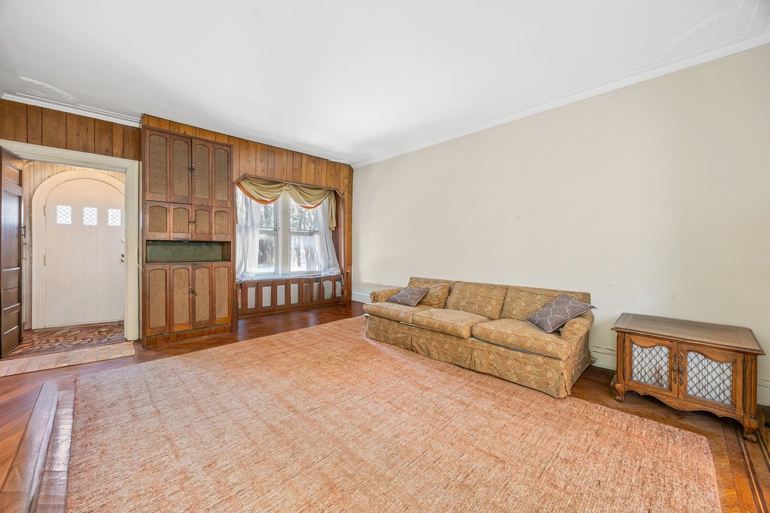 House in New York, New York, United States 2 - 16874317