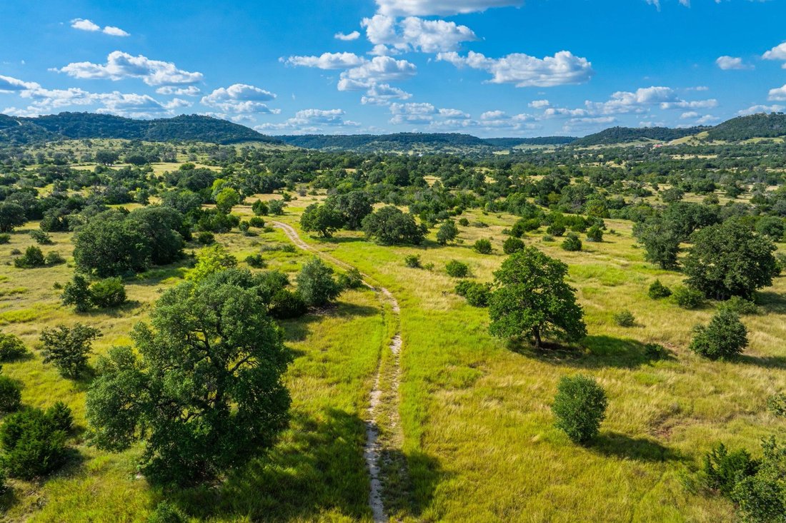 Rancho en Medina, Texas, Estados Unidos 3 - 16884678