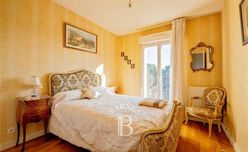 A 19th Century Hotel Château, Restaurant And Outbuilding In Two Hectares Of Grounds Near