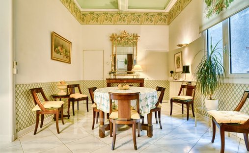 Castle for Sale in Pézenas, Occitanie, France