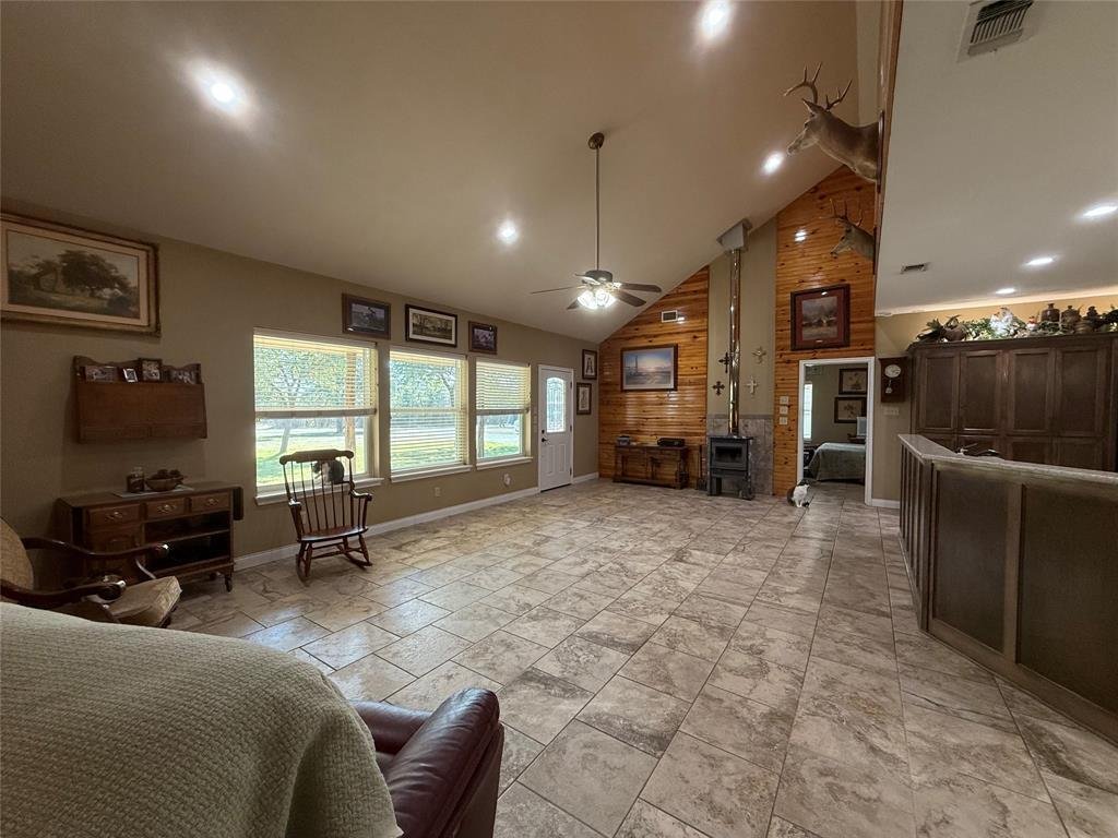 House in Comanche, Texas, United States 3 - 16873469
