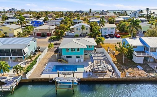 House in Fort Myers Beach, Florida, United States 1