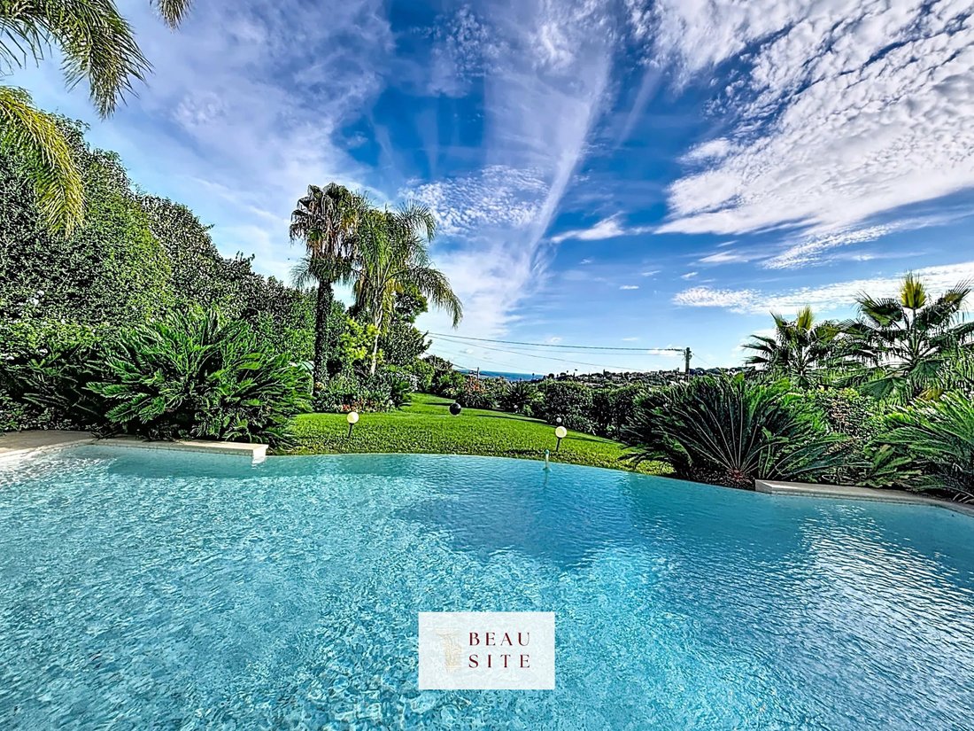 House in Saint Maymes-Lauvert, Antibes, France 5 - 16881410