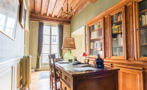 Castle for Sale in Dijon, Bourgogne-Franche-Comté, France