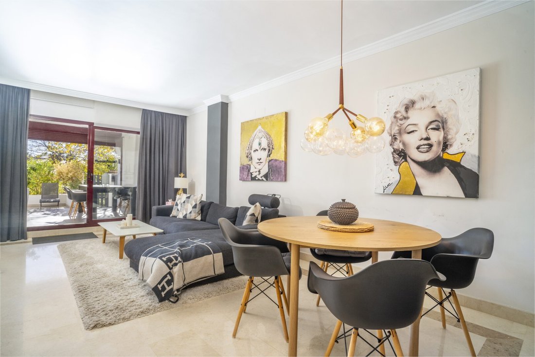 Apartment in San Pedro de Alcantara, Andalusia, Spain 1 - 16875412