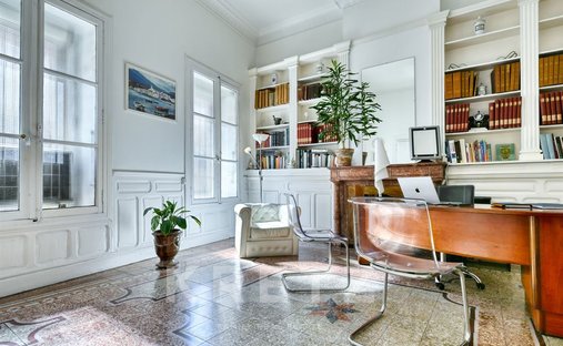 Castle for Sale in Pézenas, Occitanie, France