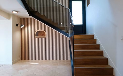 Castle for Sale in Houdan, Île-de-France, France