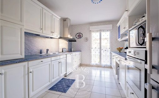 A 19th Century Hotel Château, Restaurant And Outbuilding In Two Hectares Of Grounds Near