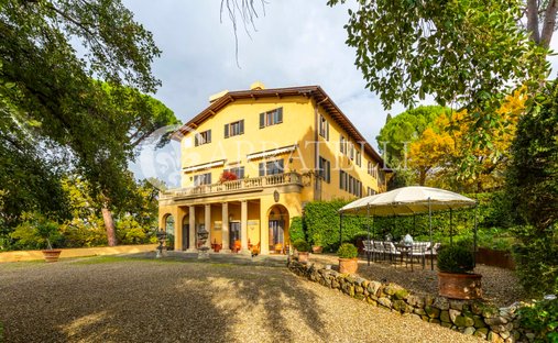 Castle, Renovation Project For Sale In Florence, Tuscany