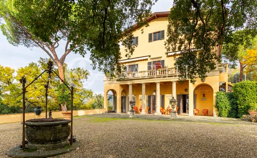 Castle, Renovation Project For Sale In Florence, Tuscany
