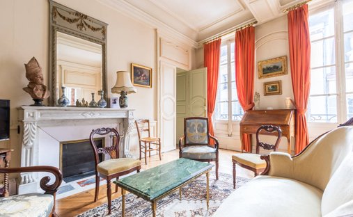 Castle for Sale in Dijon, Bourgogne-Franche-Comté, France