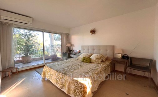 Castle for Sale in Antibes, Provence-Alpes-Côte d'Azur, France