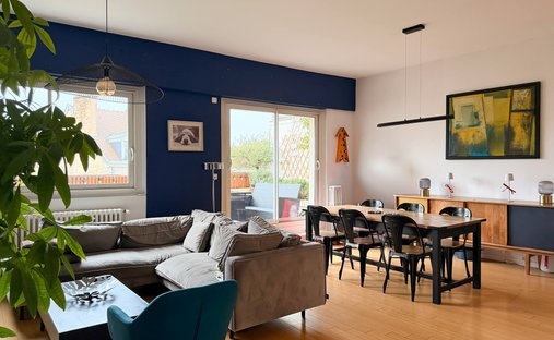 Castle for Sale in Dijon, Bourgogne-Franche-Comté, France