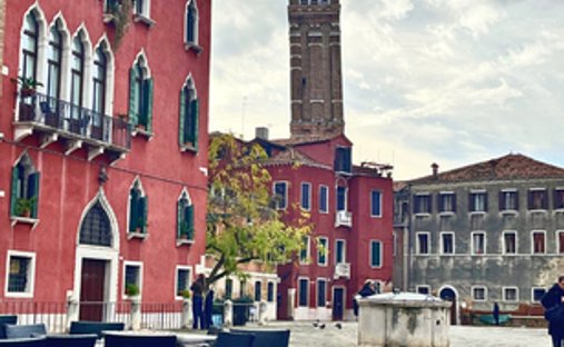 Castle for Sale in Venice, Veneto, Italy