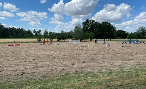 Castle for Sale in Saumur, Pays de la Loire, France