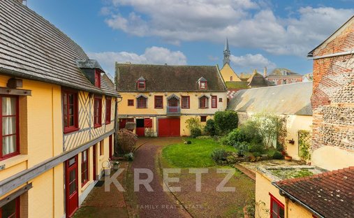 Castle for Sale in Saint-Valery-sur-Somme, Hauts-de-France, France