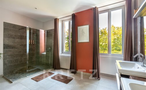 Beautiful Property Of The XI Xth Century Of Tuscan Style In The Heart Of A Closed Park And Raises Abo