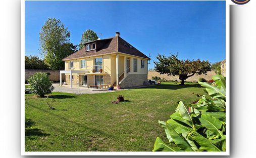 North Caen, Castle (12 Bedrooms) By The Seaside With Outbuildings Set In 1.1 Ha (2.47 Acres) Of Encl