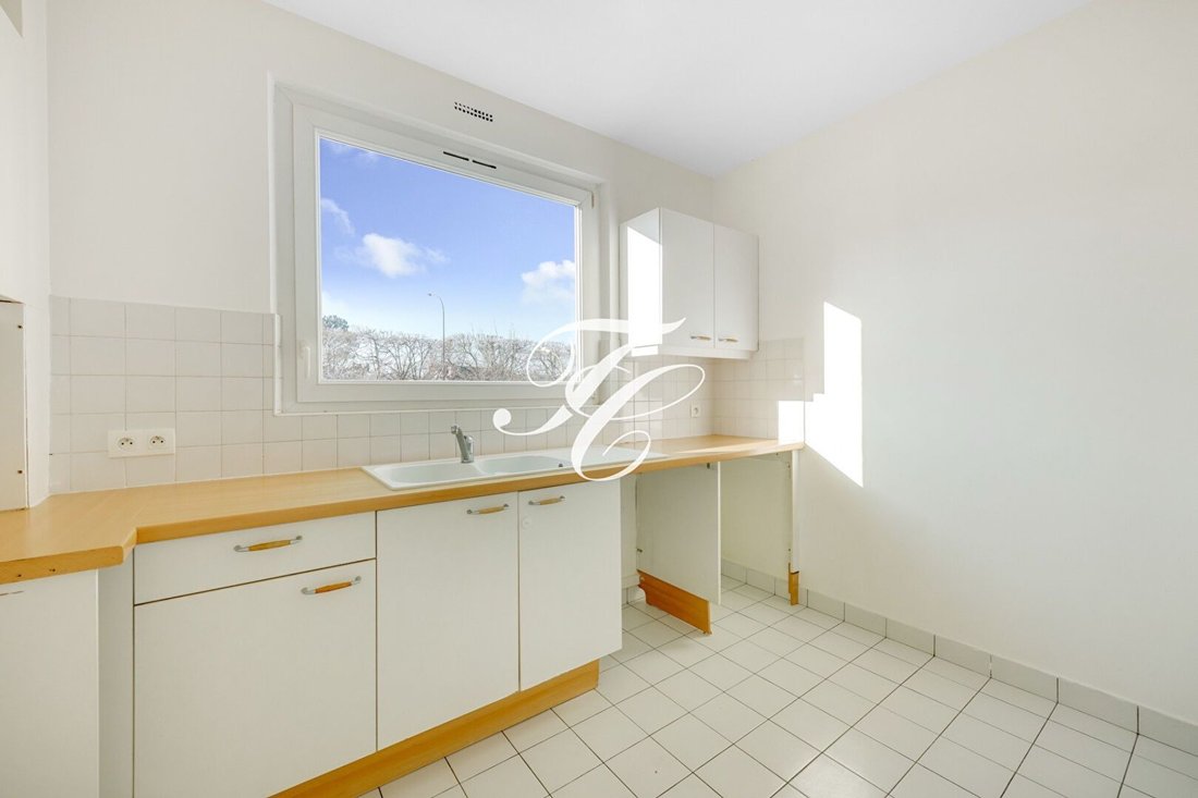 Wohnung in Rueil-Malmaison, Île-de-France, Frankreich 3 - 16888869