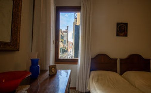 Castle for Sale in Venice, Veneto, Italy