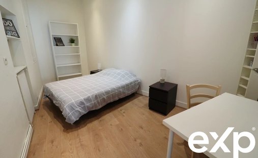 Superb 18th Century Château With C. 12 Ha Of Land