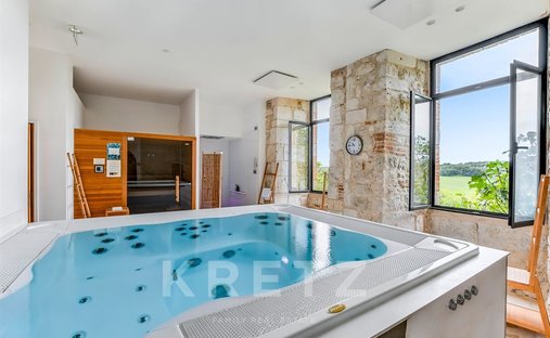 Elegant XI Xth Century Castle Beautiful Park Pool